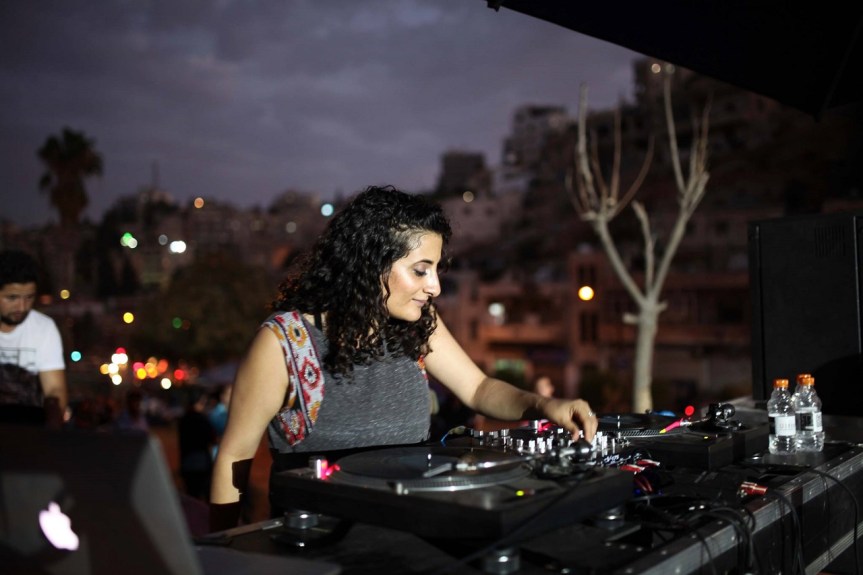 BONNE IDEE : L&rsquo;ATELIER DES ARTISTES EN&nbsp;EXIL