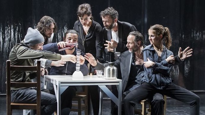 &laquo;&nbsp;LES BAS-FONDS&nbsp;&raquo;, LA SOCIETE DES &laquo;&nbsp;SANS DENTS&nbsp;&raquo; D&rsquo;ERIC&nbsp;LACASCADE