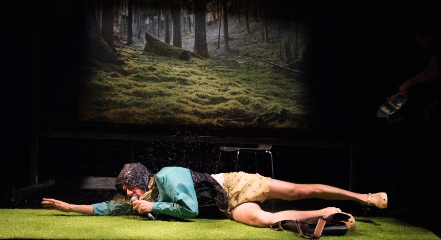 &laquo;&nbsp;C&rsquo;EST TOUJOURS UN PEU DANGEREUX DE S&rsquo;ATTACHER A QUI QUE CE SOIT&nbsp;&raquo; : BAS LES MASQUES&nbsp;!