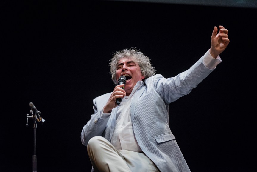 &laquo;&nbsp;LE PRINTEMPS DES BARBARES&nbsp;&raquo; : UN ROMAN EXCEPTIONNEL, UNE PIECE&nbsp;INABOUTIE