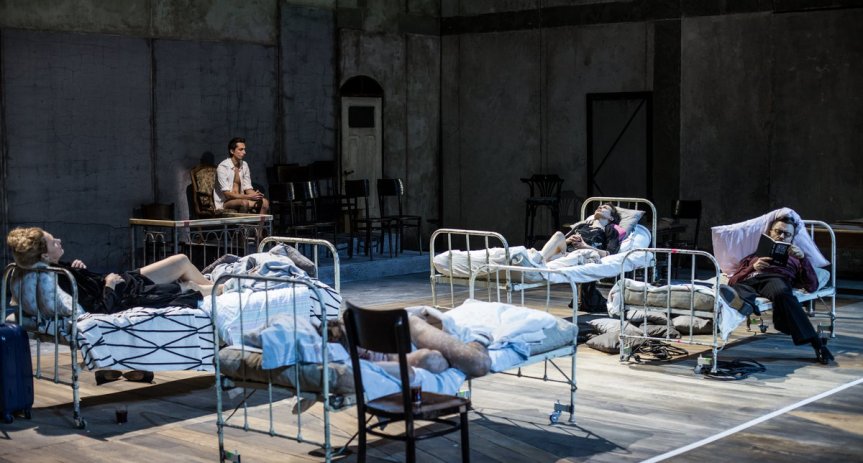 UN &laquo;&nbsp;PROCES&nbsp;&raquo; MENE DE MAIN DE MAÎTRE PAR KRYSTIAN&nbsp;LUPA