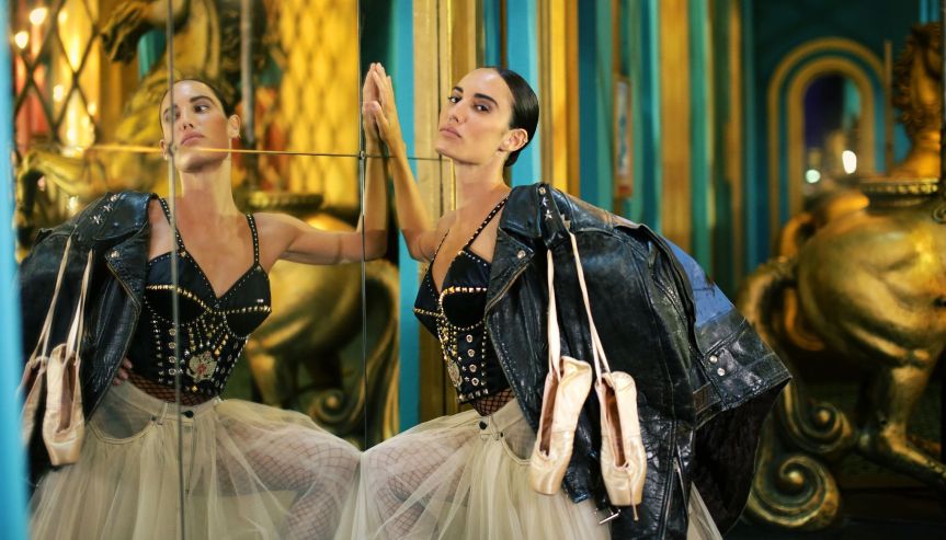 &laquo;&nbsp;FASHION FREAK SHOW&nbsp;&raquo; : JEAN PAUL GAULTIER SE PAYE SA&nbsp;FOLIE