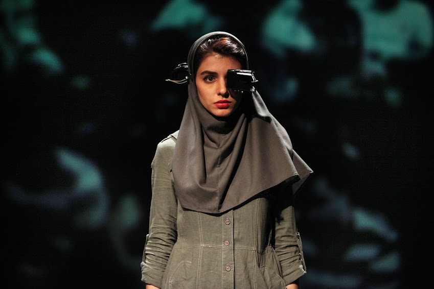 &laquo;&nbsp;HEARING&nbsp;&raquo;, PLONGEE OBSEDANTE DANS UN&nbsp;NON-LIEU