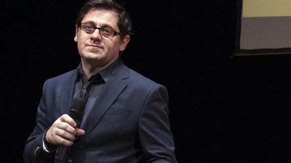 INTERVIEW : OLIVIER PY, &laquo;&nbsp;PUR PRESENT&nbsp;&raquo;