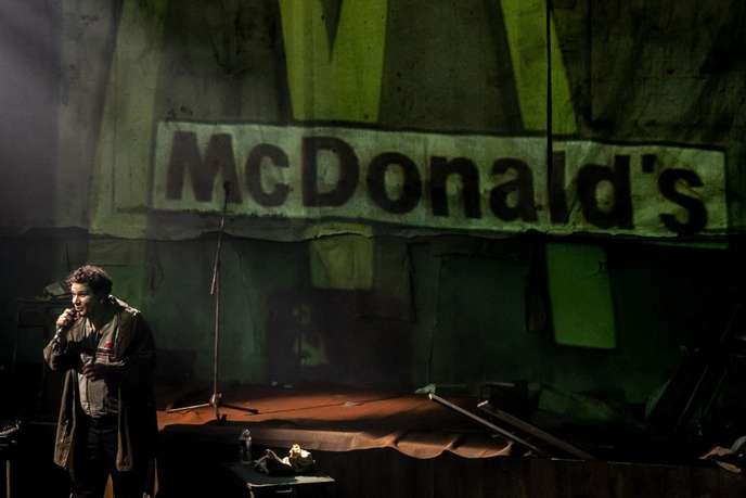 &laquo;&nbsp;LA FIN DE L&rsquo;HOMME ROUGE&nbsp;&raquo;, REQUIEM DU&nbsp;DESENCHANTEMENT