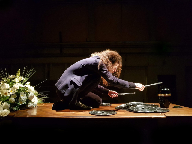 &laquo;&nbsp;ROI DU SILENCE&nbsp;&raquo;, ROUGE-CARRASSAT PRINCE DE L&rsquo;INTROSPECTION