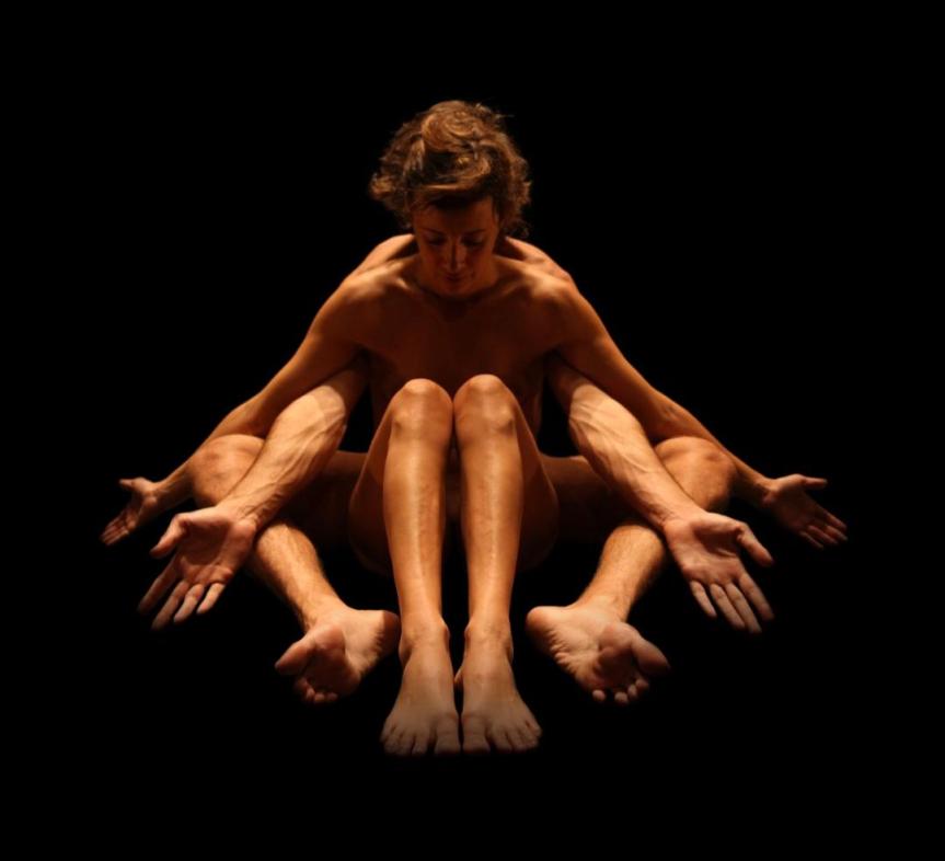 &laquo;&nbsp;SI NOUS PRENIONS LE TEMPS&nbsp;&raquo;, CHLOE HERNANDEZ EN MAÎTRESSE DES&nbsp;HORLOGES