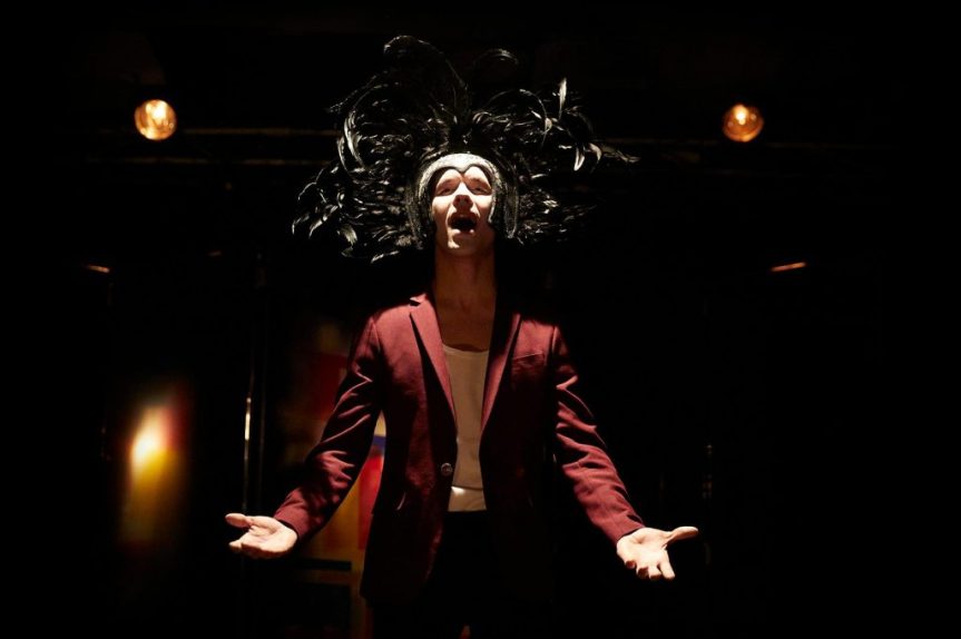 LE &laquo;&nbsp;PRINTEMPS DU OFF&nbsp;&raquo;, 13 MARIAGES ET UN&nbsp;ENTERREMENT