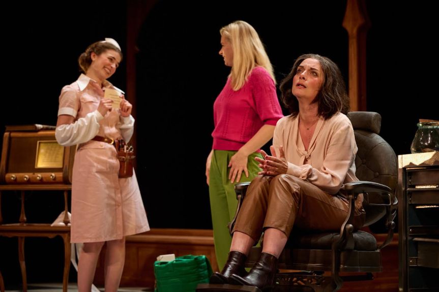 &laquo;&nbsp;COIFFEUSE D&rsquo;ÂMES&nbsp;&raquo;, LA MORT RIT DE&nbsp;VOUS