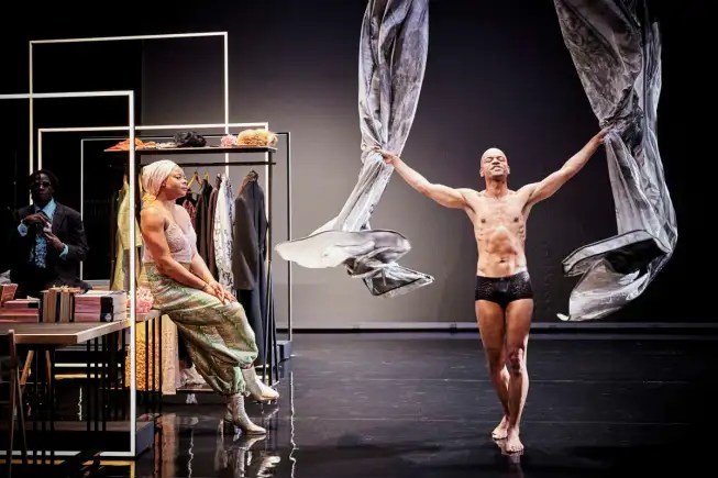 &laquo;&nbsp;ANAÏS NIN AU MIROIR&nbsp;&raquo;, BIEN LOIN DE L&rsquo;ECRIVAINE