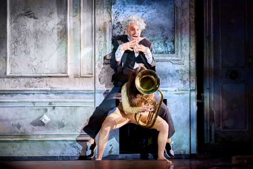 &laquo;&nbsp;ROOM&nbsp;&raquo;, JAMES THIERREE EN MAL D&rsquo;INSPIRATION