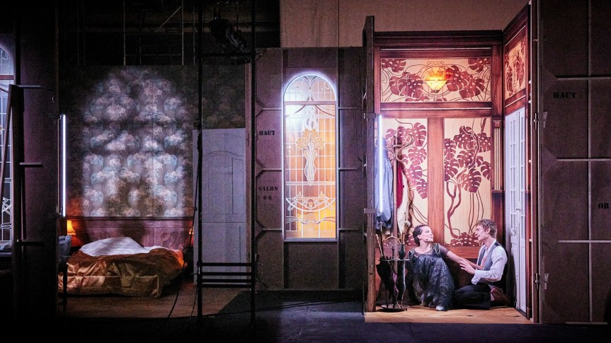 FESTIVAL D&rsquo;AVIGNON. &laquo;&nbsp;EXTINCTION&nbsp;&raquo;, JULIEN GOSSELIN FRAPPE&nbsp;FORT