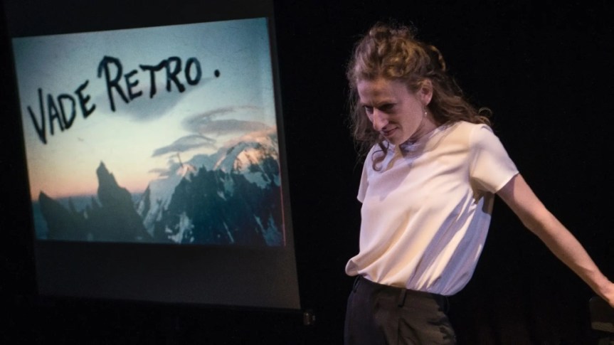 UN « LALALANGUE » LOUFOQUE SERVI PAR UNE COMEDIENNE&nbsp;HORS-PAIR