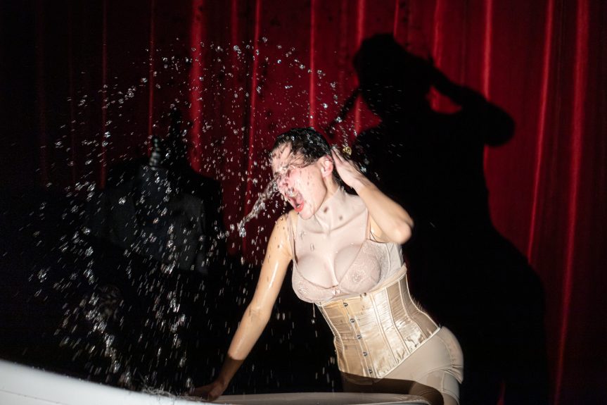 ex-machina-heloise-faure