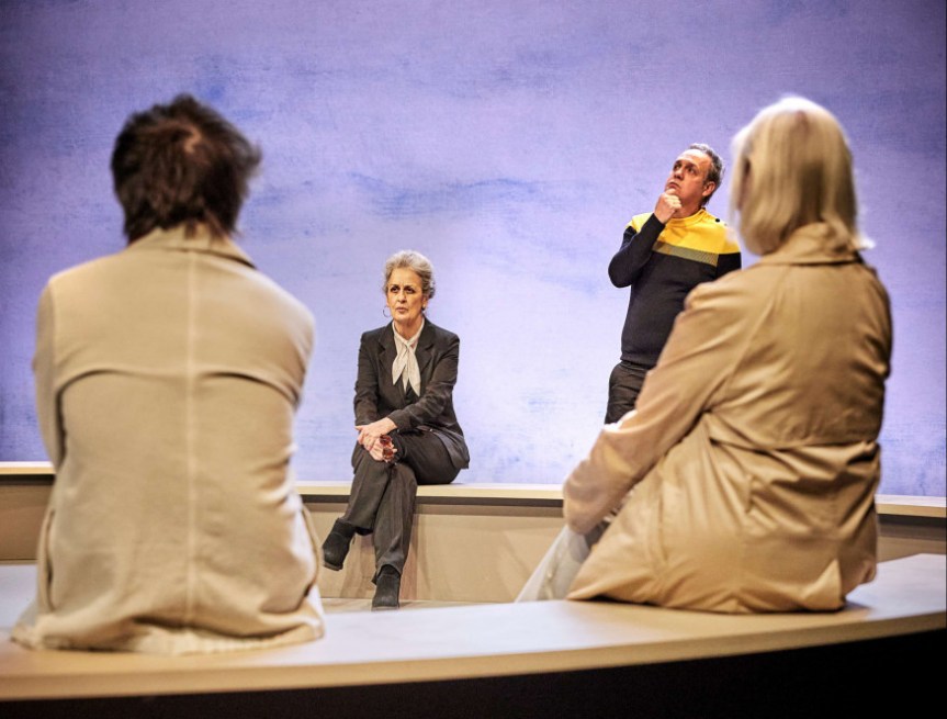 &laquo;&nbsp;LE MOMENT PSYCHOLOGIQUE&nbsp;&raquo; : UN COMIQUE DE L&rsquo;ABSURDE AU GOÛT D&rsquo;INACHEVÉ