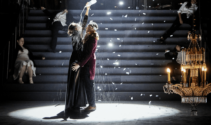 AVEC SON &laquo;&nbsp;HAMLET(TE)&nbsp;&raquo;, CLÉMENCE COULLON SIGNE UNE REVISITE VIVIFIANTE DU CHEF-D&rsquo;OEUVRE DE&nbsp;SHAKESPEARE