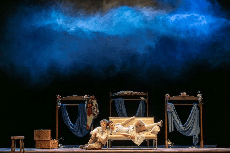 À BRUXELLES, DOMINIQUE SERRON SIGNE UN &laquo;&nbsp;FIGARO&nbsp;&raquo; SANS COMPROMIS ET&nbsp;ACCESSIBLE