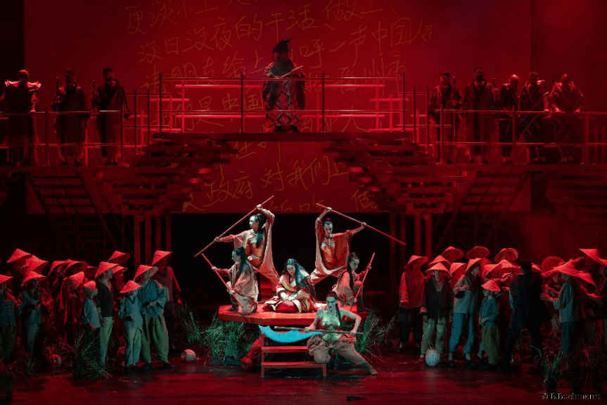 TURANDOT : PACO AZORIN FAIT DE L&rsquo;ULTIME OPÉRA DE PUCCINI UNE TRAGÉDIE SOMBRE, ANCRÉE DANS SON&nbsp;SIÈCLE