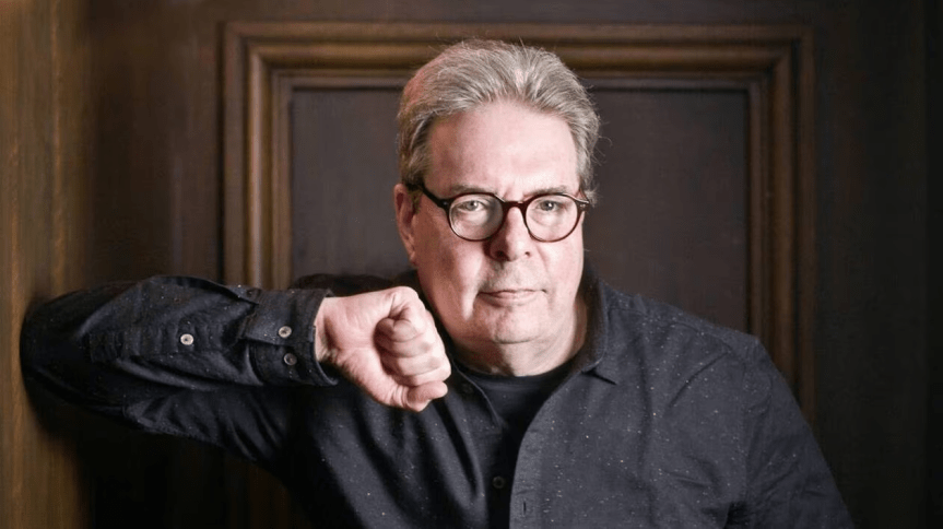 LA PHRASE DU JOUR. &laquo;&nbsp;NOTRE PRESIDENT EST UN CRIMINEL, UN VOYOU&nbsp;&raquo; : DOUGLAS KENNEDY, A PROPOS DE&nbsp;TRUMP