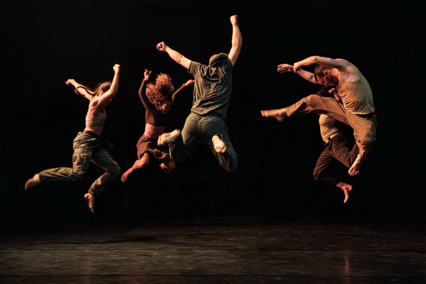 &laquo;&nbsp;REVERSE&nbsp;&raquo;, LA DANSE DE HAUTE VOLTIGE D&rsquo;AXEL&nbsp;LOUBETTE